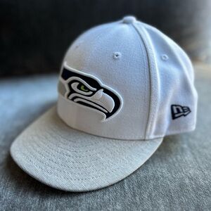 New Era Seahawks 59Fifty Low Profile Fitted Hat - Size 7-1/4